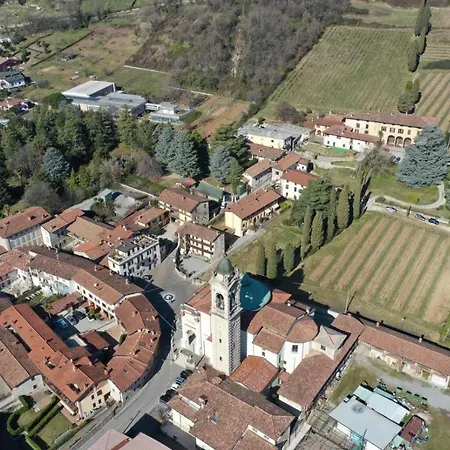 Panzió Lo Schiaccianoci De Charme *